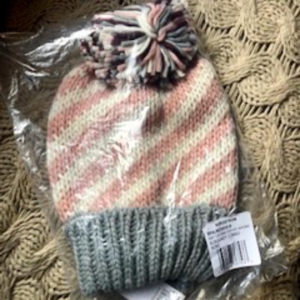 *HOST PICK* bp Burgundy Multi Soft Pom Hat *NEW*
